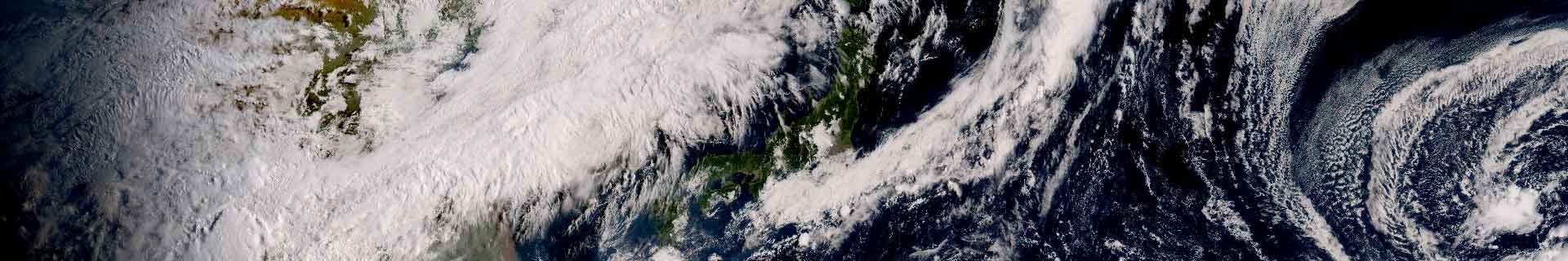 日本氣象廳網站上的天氣雷達與雲圖示意背景