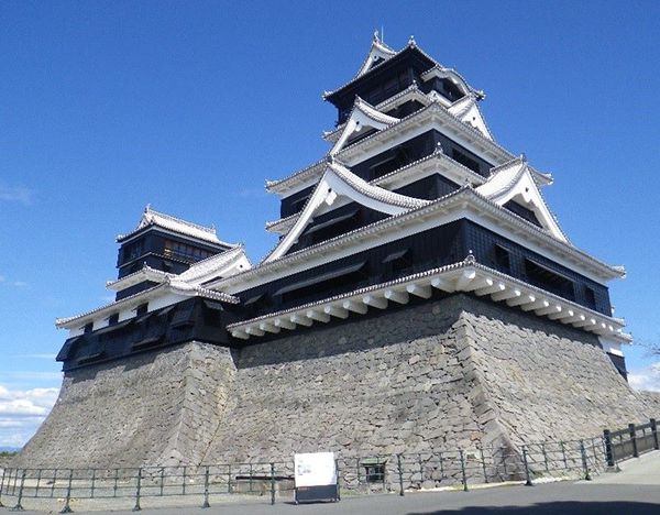 熊本城天守與石垣實景